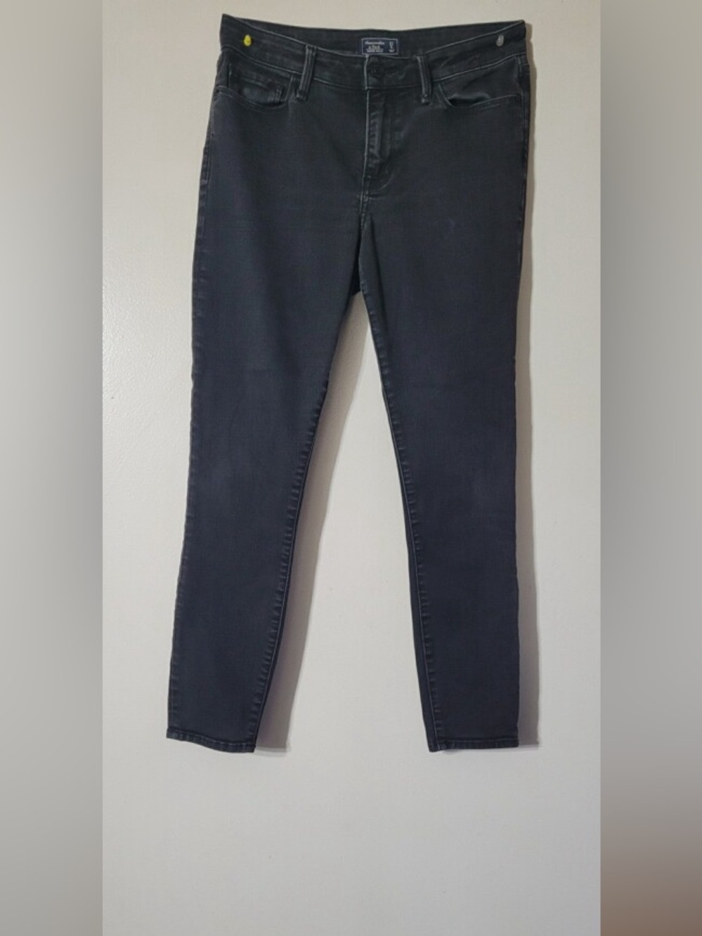 Abercrombie & Fitch Black Women's Skinny Jeans